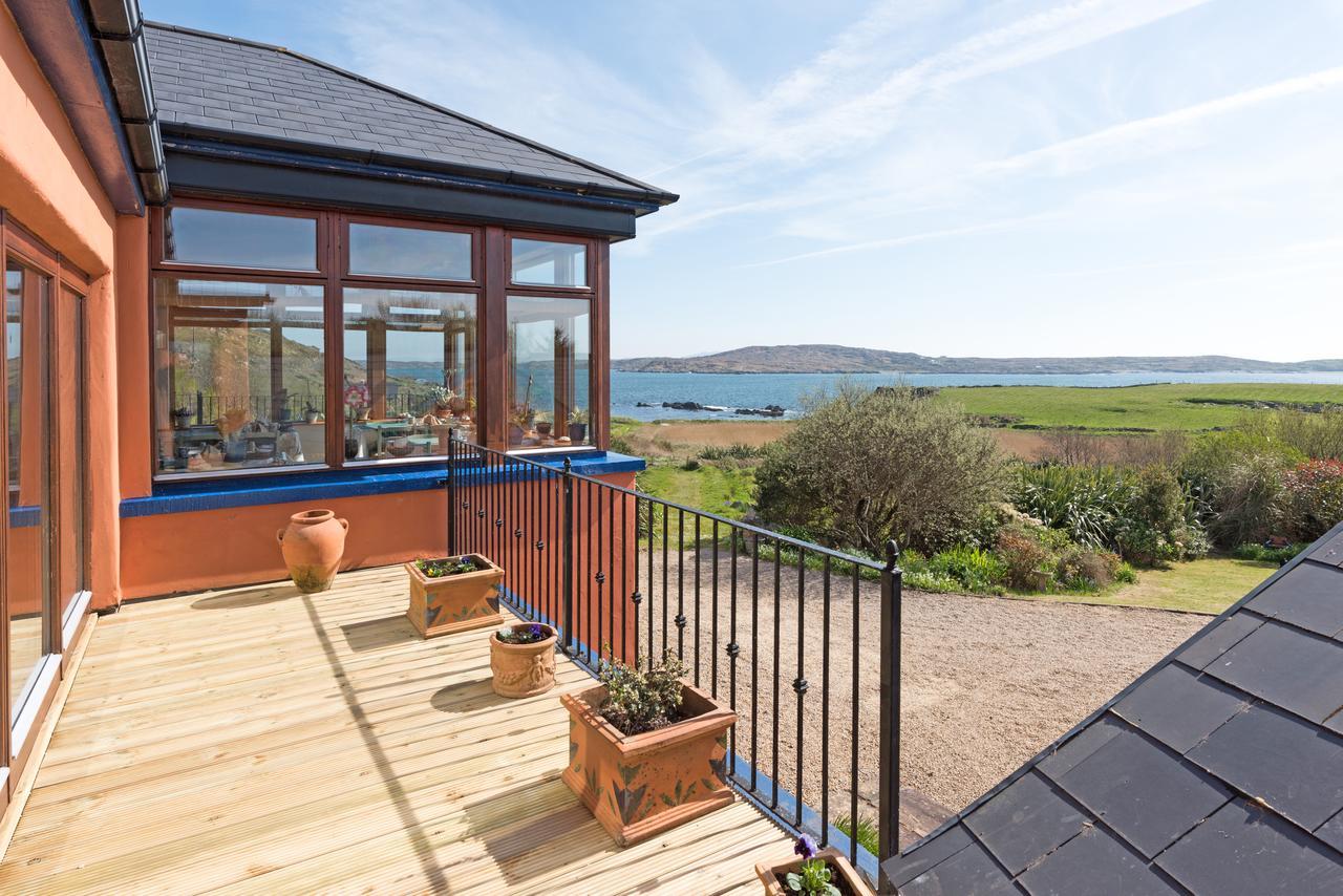 Dolphin Beach House Hotel Clifden Eksteriør billede