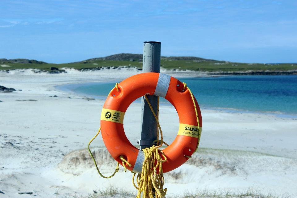 Dolphin Beach House Hotel Clifden Eksteriør billede